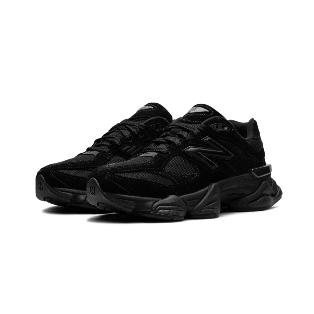 New Balance 9060 Triple Black