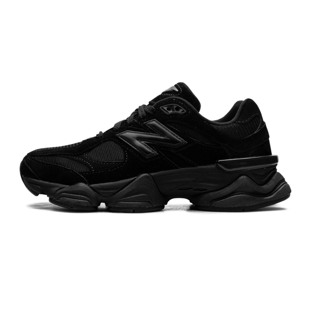 New Balance 9060 Triple Black